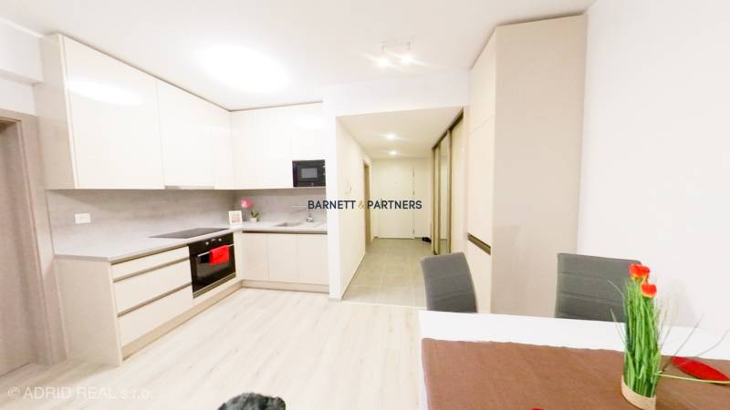 ADRID REAL RENT- CITYPARK RUZINOV (C10): ELEGANCE & CHARM WITHIN REACH