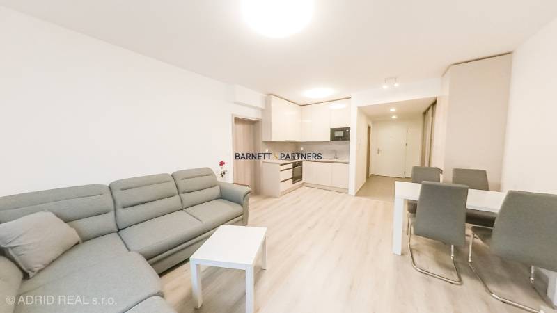 ADRID REAL RENT- CITYPARK RUZINOV (C12): ELEGANCE & CHARM WITHIN REACH