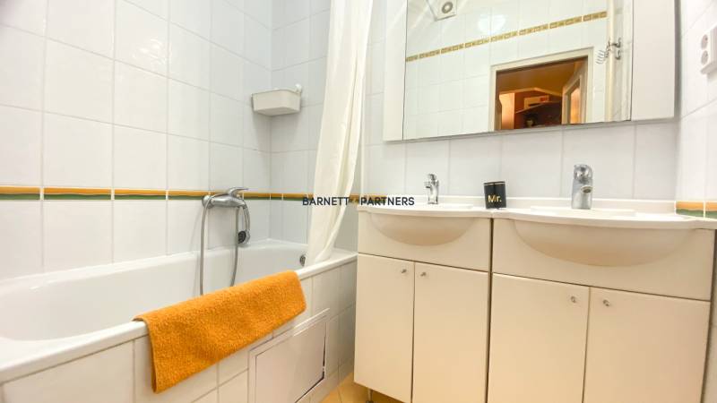 ADRID REAL RENTAL: SPACIOUS & PRACTICAL 3.5-ROOM APARTMENT IN RUŽINOV