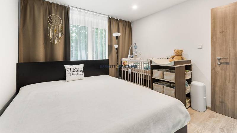 TOP OFFER OF A CHARISMATIC TWO-ROOM APARTMENT 