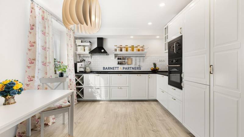 TOP OFFER OF A CHARISMATIC TWO-ROOM APARTMENT 