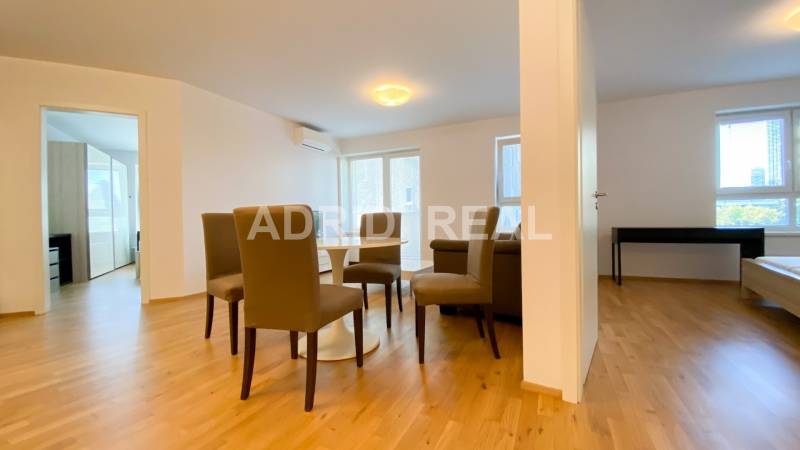 (B7) THE COMFORT OF EXCLUSIVE TWO-BEDROOM APARTMENT